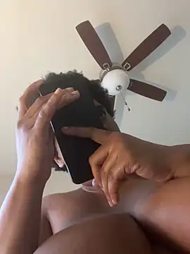 bigmama_deshayyy's cam snapshot