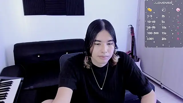 JordiWilld live sex cam