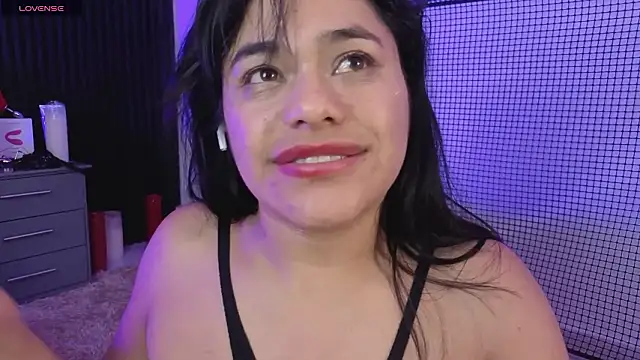 Issafoxx's cam snapshot