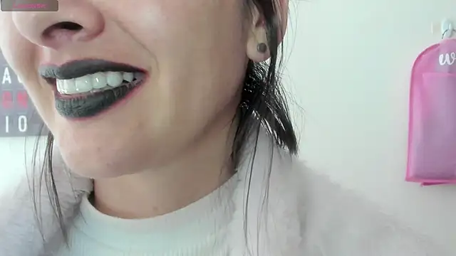 queen_fetish's cam snapshot