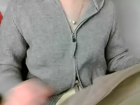 hilyti12's cam snapshot