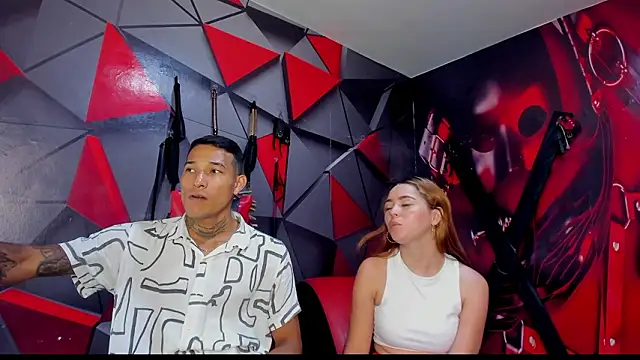 Hana_and_Zeta live sex cam