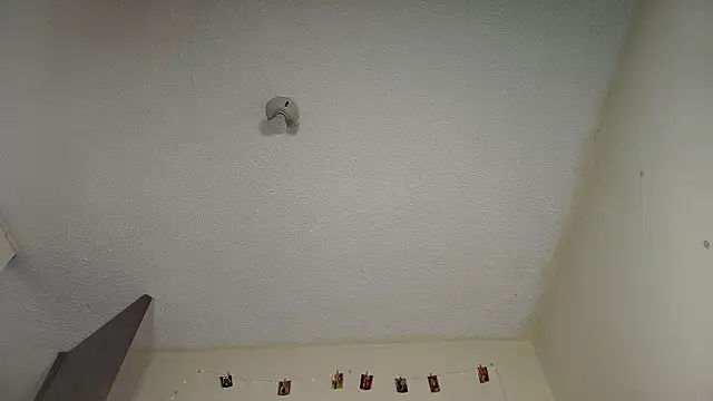 Barbiie_98's cam snapshot