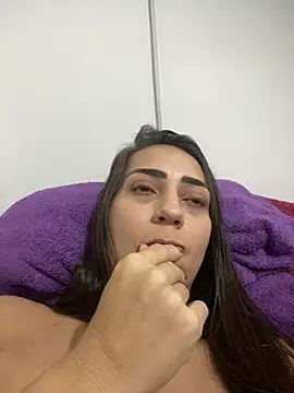 lucioliveira's cam snapshot