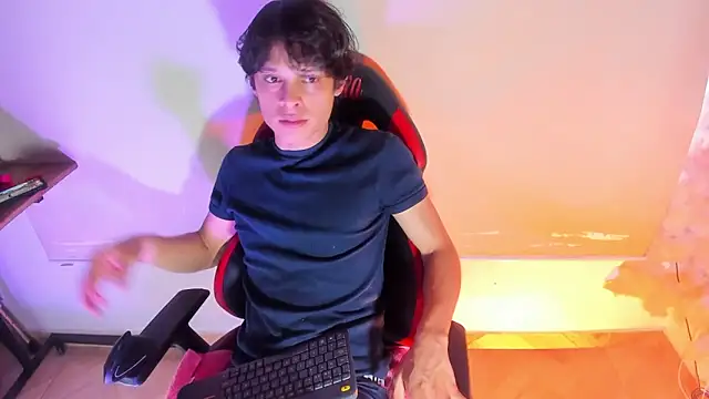 LilOwen_'s cam snapshot