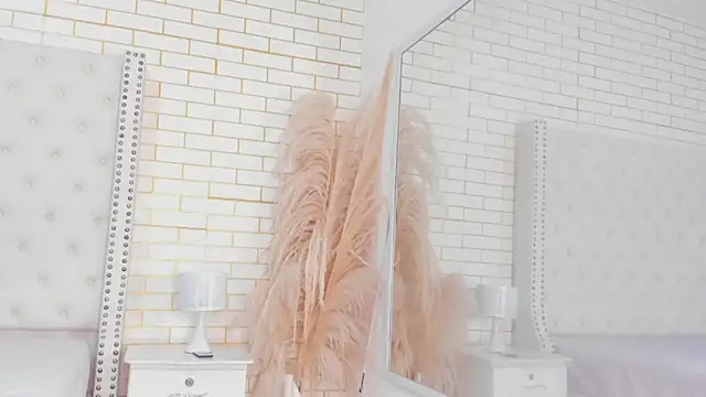 kylie_wilsson's cam snapshot