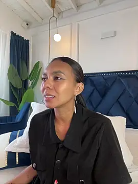 LuckyGoddessXXX's cam snapshot