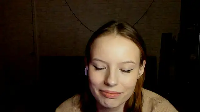 deep_eyes's cam snapshot