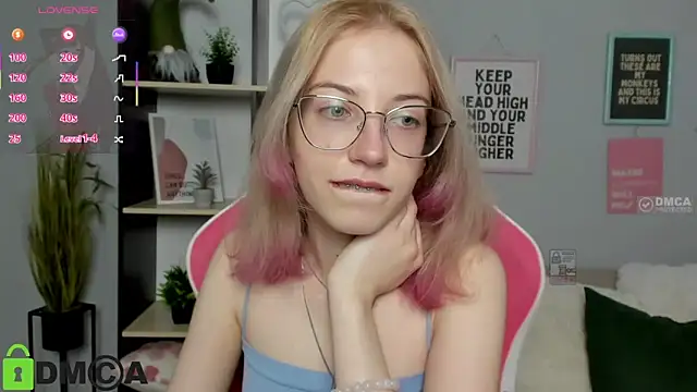 InfernoMia's cam snapshot