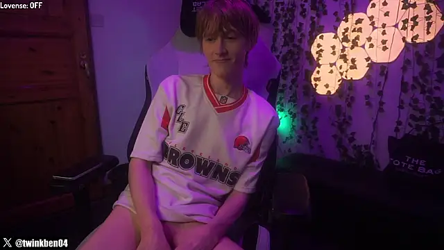 twinkben live sex cam