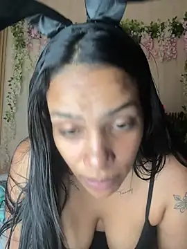 ArielleMillerr-'s cam snapshot