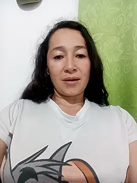 emilypoppy3's cam snapshot