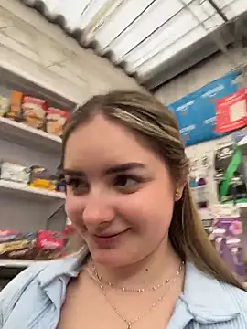 imlindapink's cam snapshot