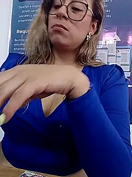 Katalina_S3xy's cam snapshot