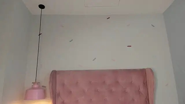 Vanelope_evanss's cam snapshot