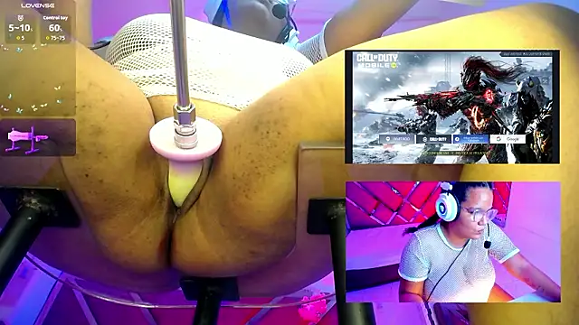 MhiaRey's cam snapshot