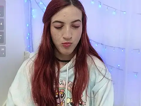 ninaa_fox's cam snapshot