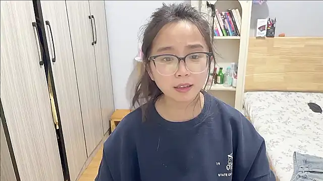 Hmm_0303's cam snapshot