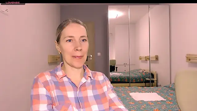 Javelinka's cam snapshot