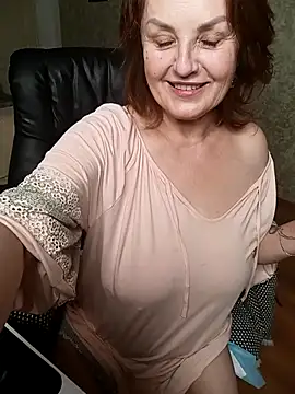 Edelweiss8888's cam snapshot