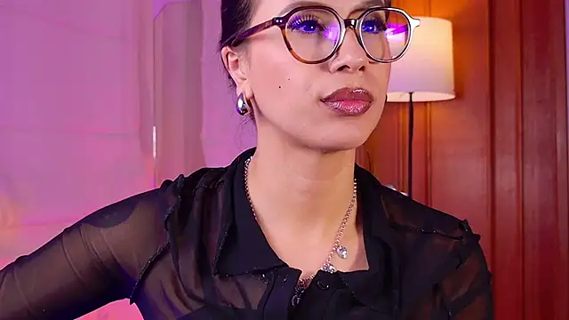 Rue_Bellafire's cam snapshot