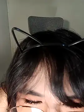 Chall_mee's cam snapshot