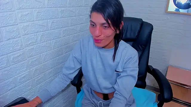 ImCrazzy's cam snapshot