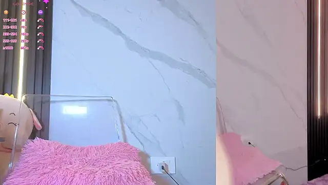 Scarlet_Red_'s cam snapshot