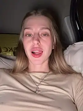 kira_mia's cam snapshot