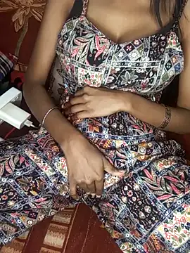 shaily_ji2's cam snapshot