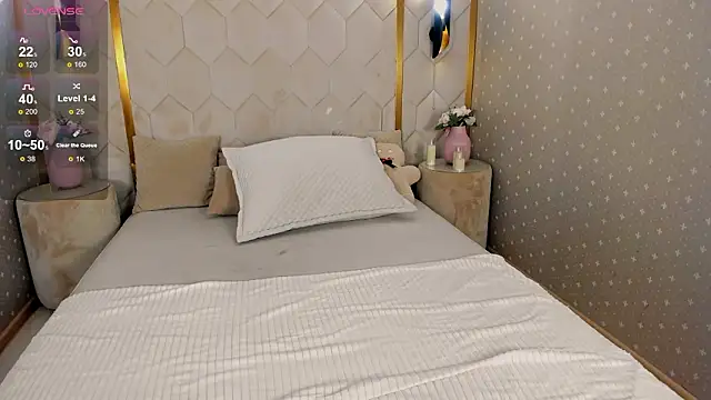 MonicaSway's cam snapshot