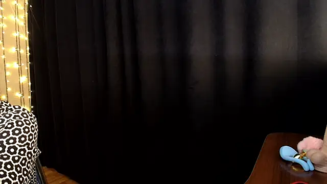 SindiWatsoon's cam snapshot