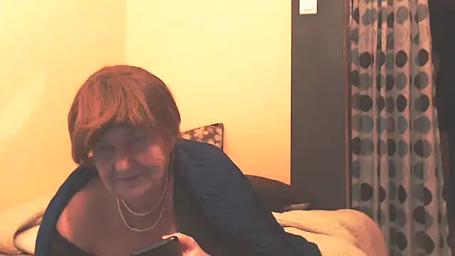 MioritaHard's cam snapshot