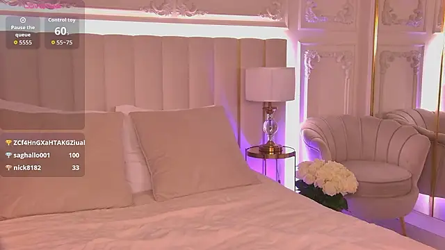 LisaDeviss's cam snapshot