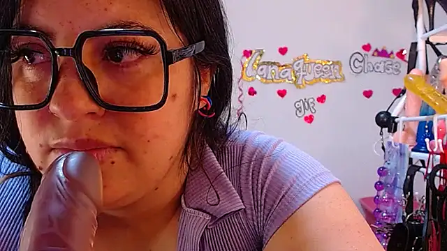 lanaqueen699's cam snapshot