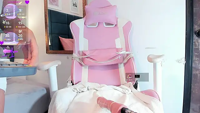 dulce_char's cam snapshot