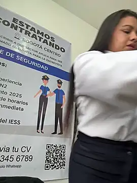 Ariana-07's cam snapshot