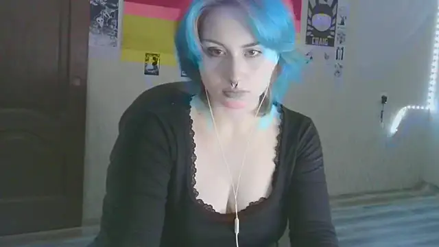 LeisaHopperstad live sex cam