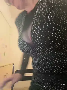 BoloshkaBlonda's cam snapshot