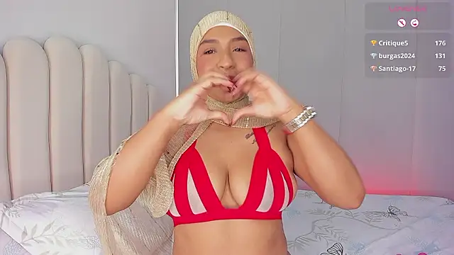 Amira-Zahra's cam snapshot