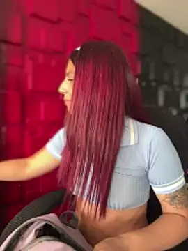 Emily-teen's cam snapshot