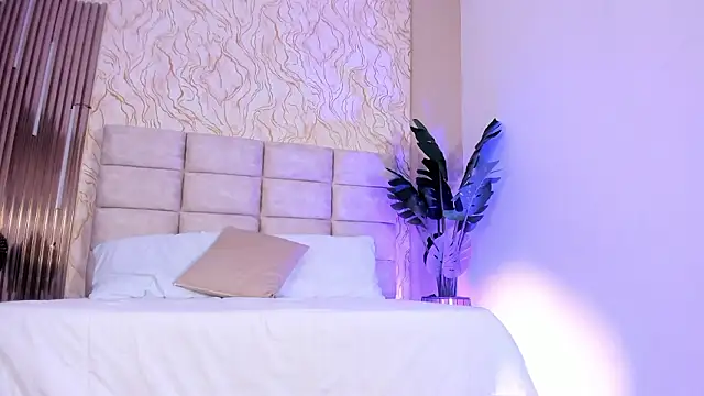 Gaia_Stone's cam snapshot