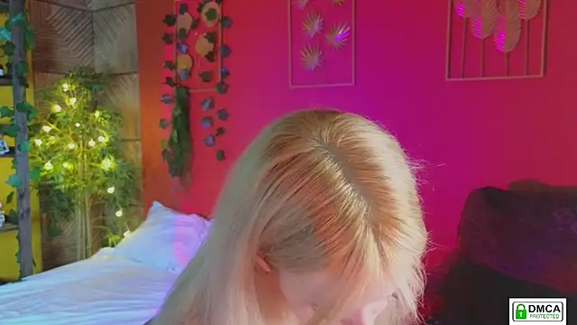 Rochelle_Dolly's cam snapshot