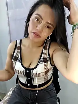 ALEJA__22's cam snapshot