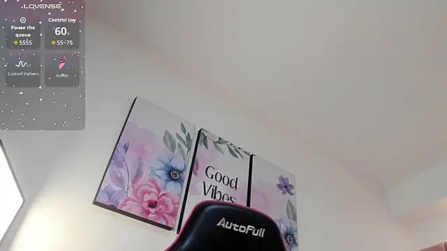 kim_anaira's cam snapshot