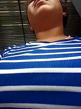 ValeriaSantos-'s cam snapshot