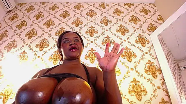 KARATIBBY_COX's cam snapshot