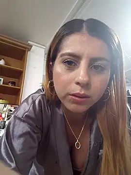 Nahiajhonson_'s cam snapshot