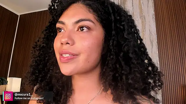 miss_curazao's cam snapshot