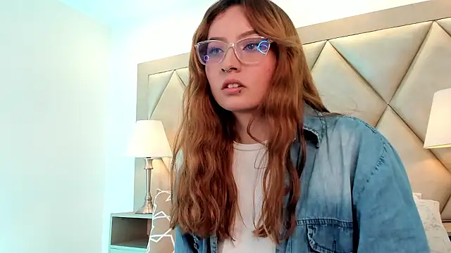 danielamilles's cam snapshot